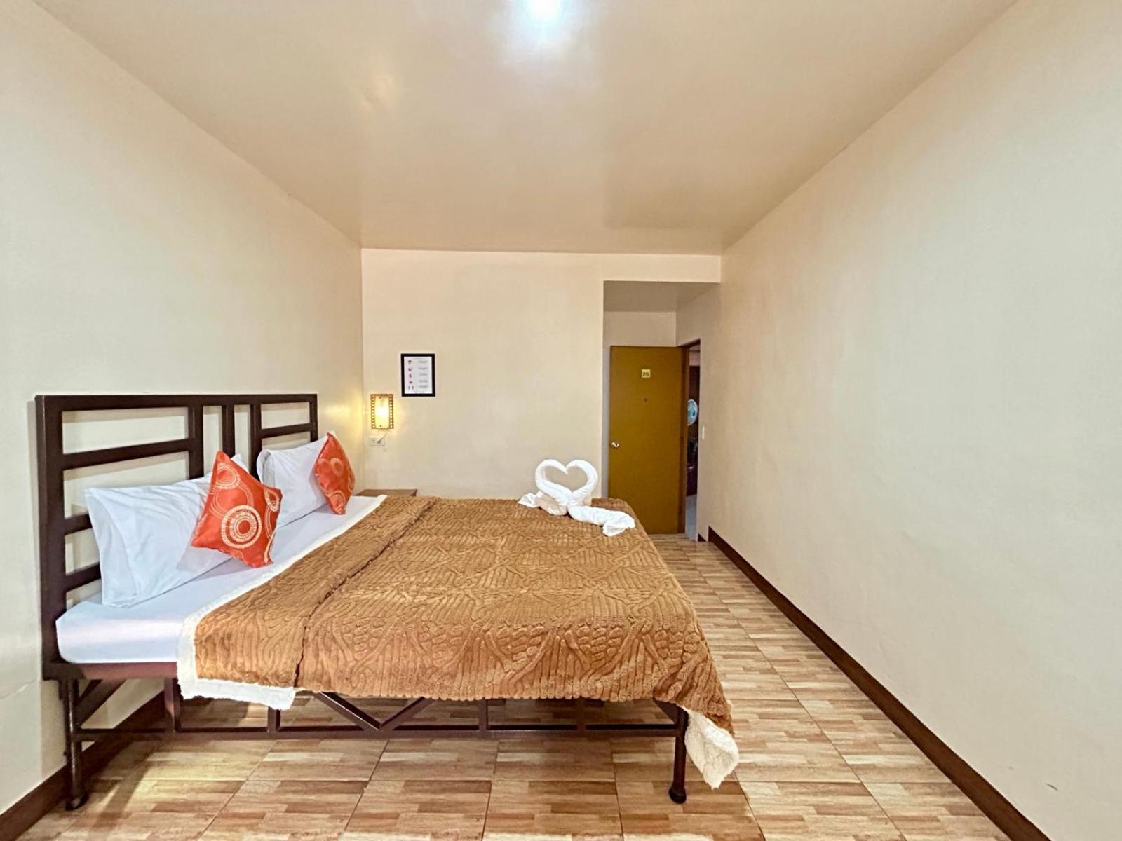 Elegance Guesthouse باساي المظهر الخارجي الصورة