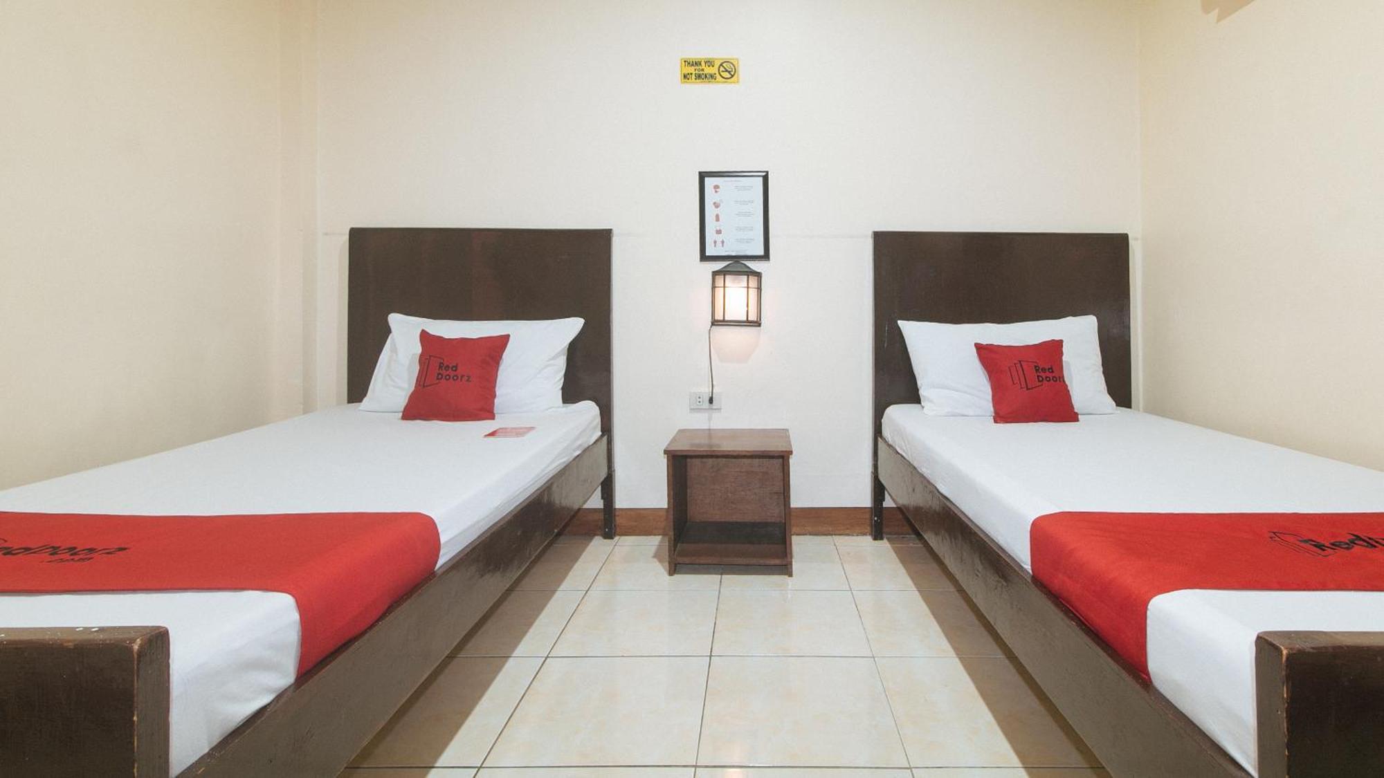 Elegance Guesthouse باساي المظهر الخارجي الصورة